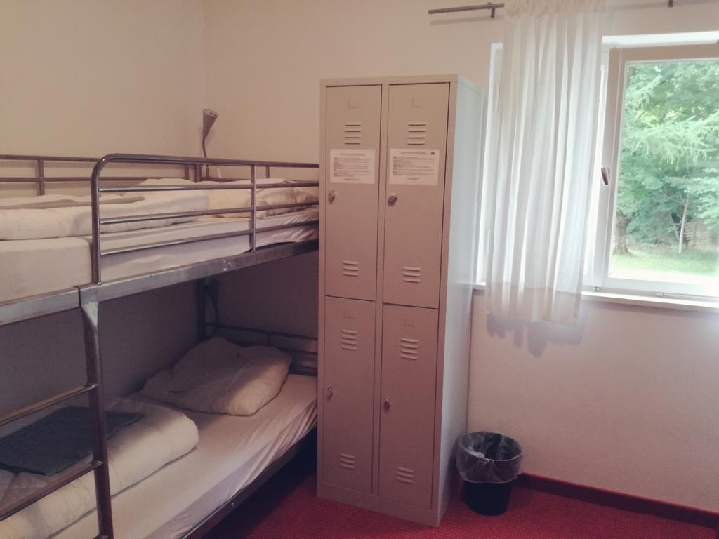 Hostel Der Athleten Garmisch-Partenkirchen Esterno foto