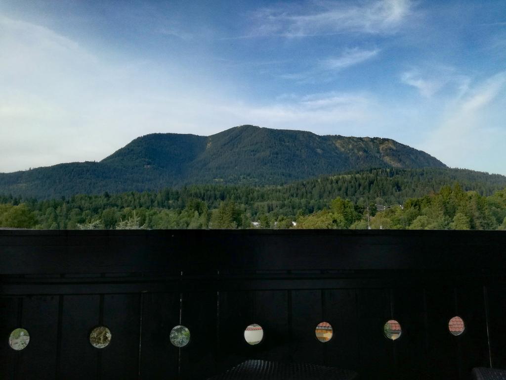 Hostel Der Athleten Garmisch-Partenkirchen Esterno foto