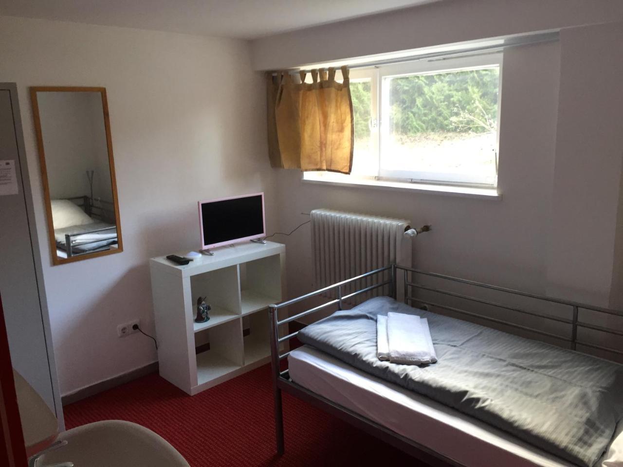 Hostel Der Athleten Garmisch-Partenkirchen Esterno foto
