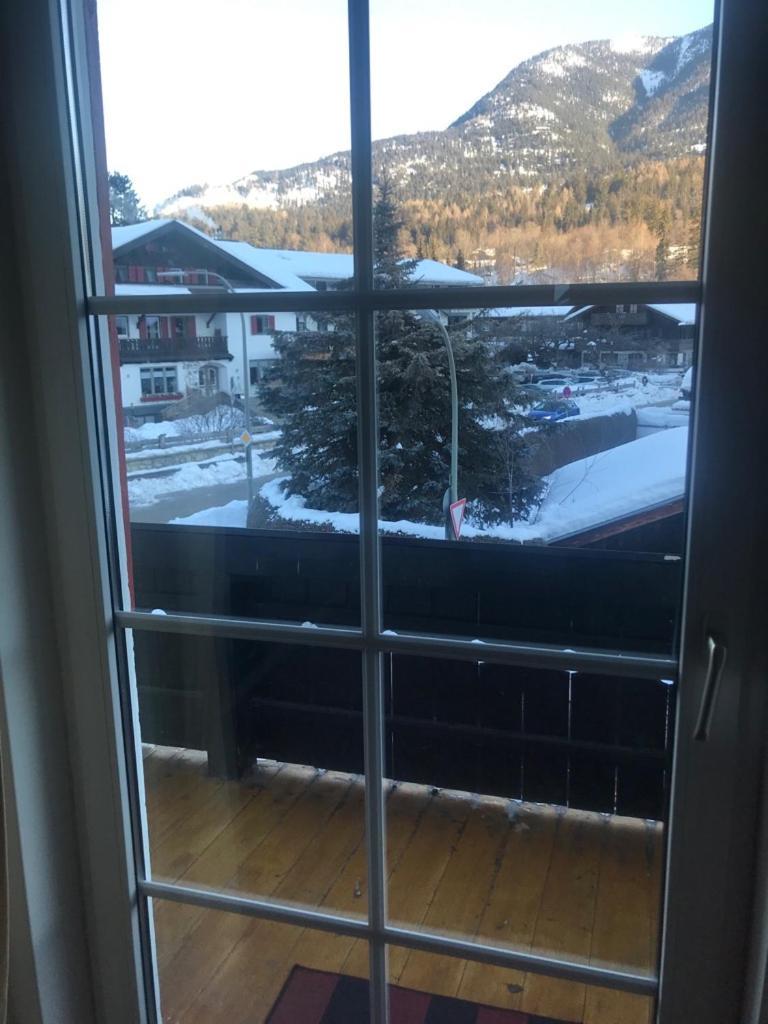 Hostel Der Athleten Garmisch-Partenkirchen Esterno foto